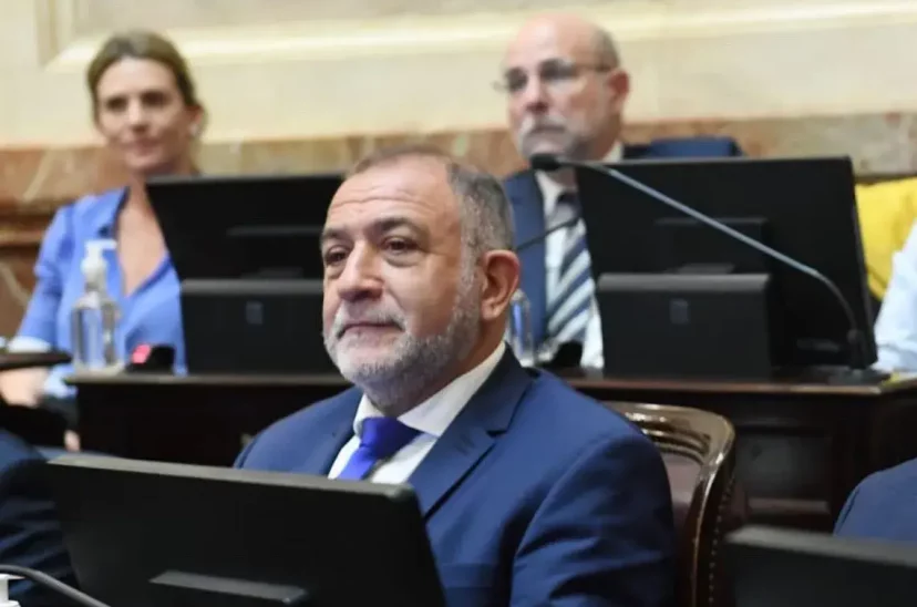 Luis Juez: "Ningún argentino puede decir que la democracia le cambió la vida"