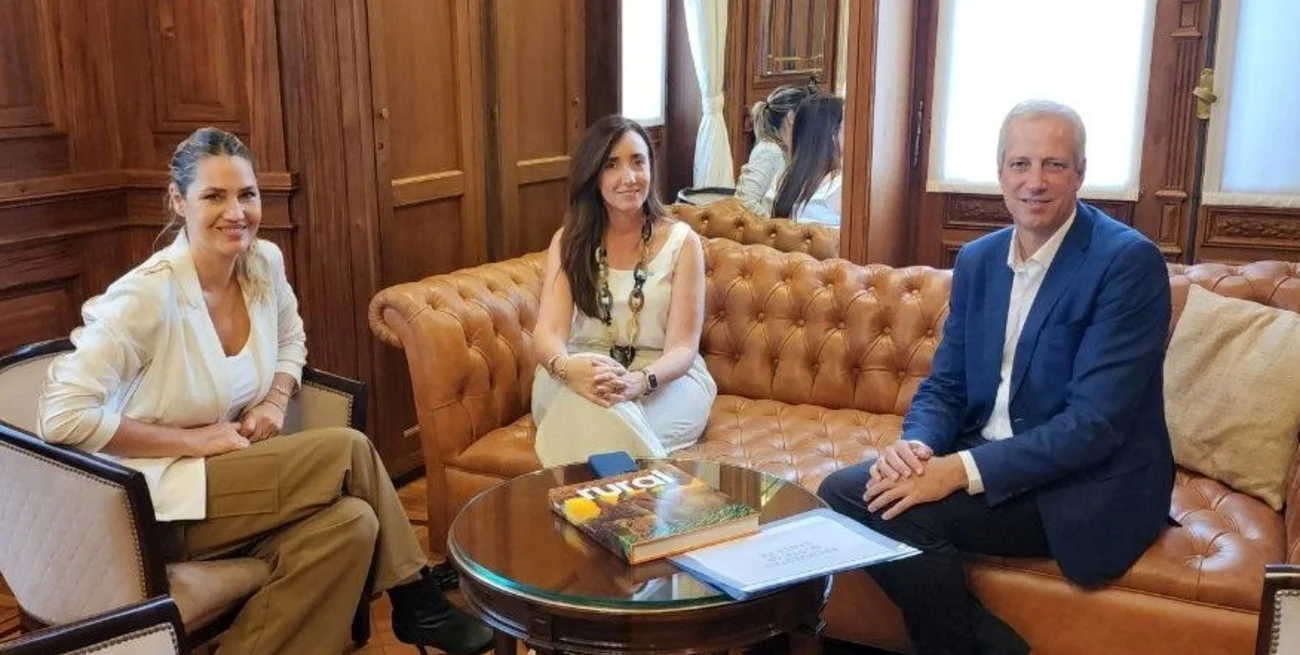 Invitación a la vicepresidenta