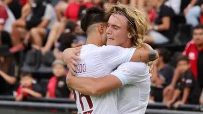 Lanús derrotó a Colón en el Cementerio de los Elefantes, por la Liga Profesional 2023