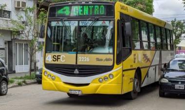 Sigue en pie el paro de colectivos para este viernes: "Si no vienen los recursos no vamos a poder hacer frente a la nueva escala salarial"