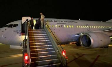 Guerra entre Israel y Palestina: aterrizó en Roma otro vuelo con 90 argentinos evacuados de Tel Aviv