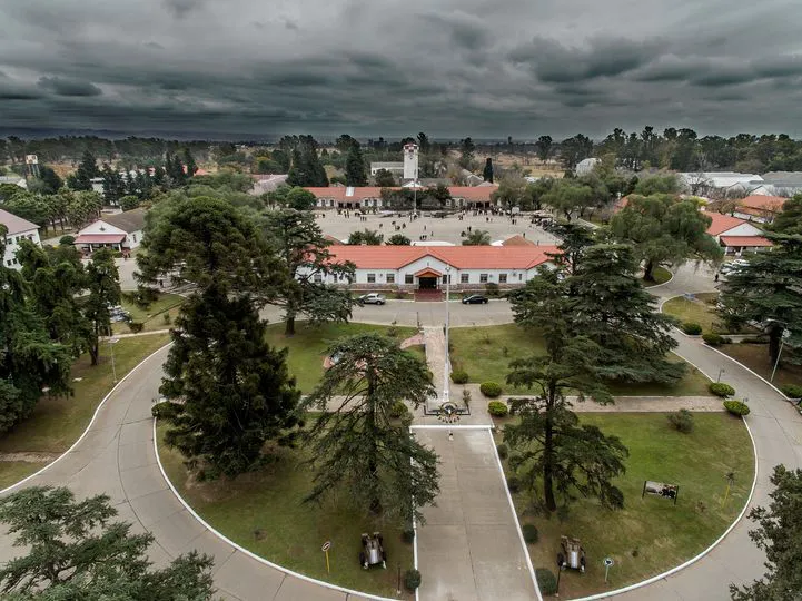 Investigan cómo terminó herido de bala un soldado de la Escuela de Suboficiales
