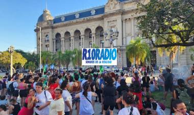 Mujeres y disidencias marcharon por el 25N en la ciudad de Santa Fe