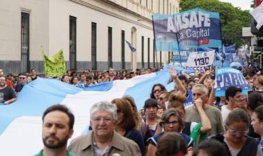 Comenzó el nuevo paro docente y el Gobierno renueva las críticas a los sindicatos