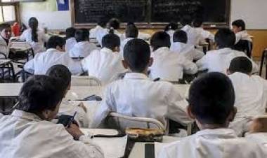 Asistencia Perfecta: casi 75 mil docentes, directivos, secretarios, preceptores y asistentes escolares cobran el premio por febrero