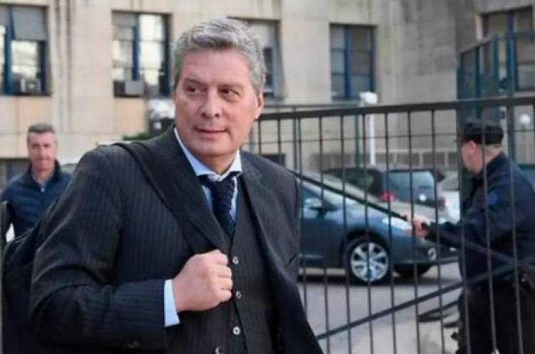 Ubeira advirtió que Cristina podría recurrir a instancias internacionales "por lo que no se investigó" del atentado