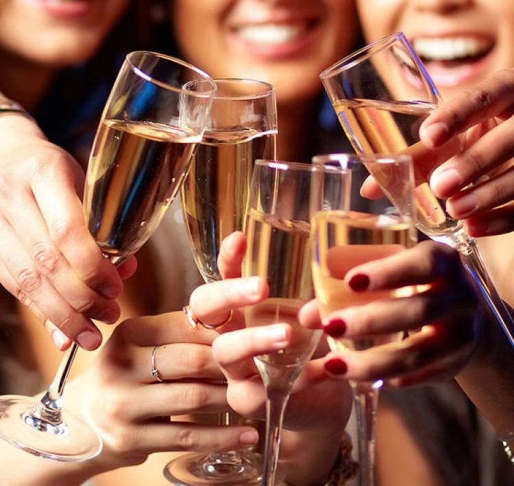 Detallan las habilitaciones y controles que se realizan en eventos privados