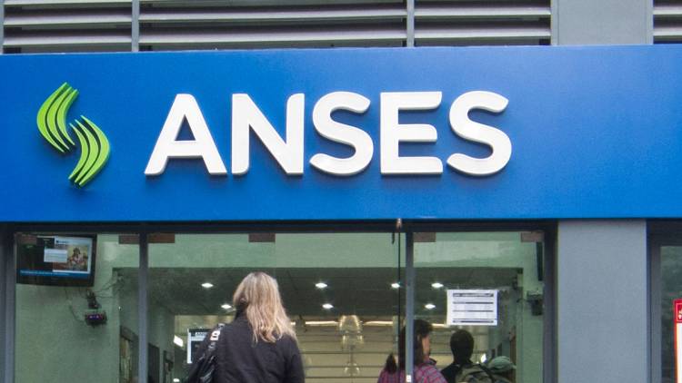 Quiénes cobrán este miércoles los beneficios de ANSES