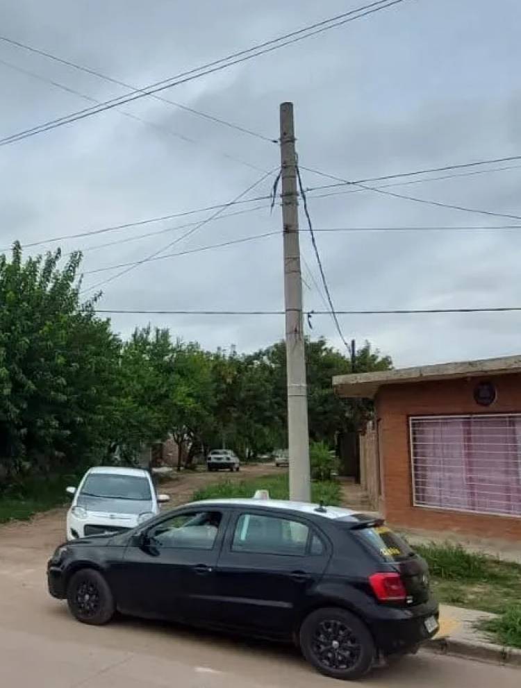 Denunciaron en Bº Santa Rita una aberrante situación: hallaron un hombre desnudo dentro de la pieza de una menor de 11 años