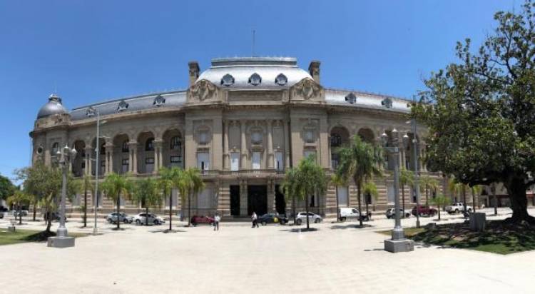 El Gobierno reconoció errores en la liquidación de sueldos a docentes e informó que efectivizará reintegros