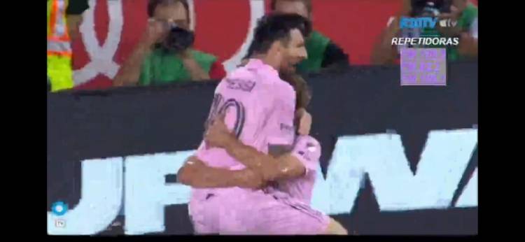 Con un golazo de Messi, Inter Miami venció 2-0 a New York RB y sueña con los playoffs de la MLS