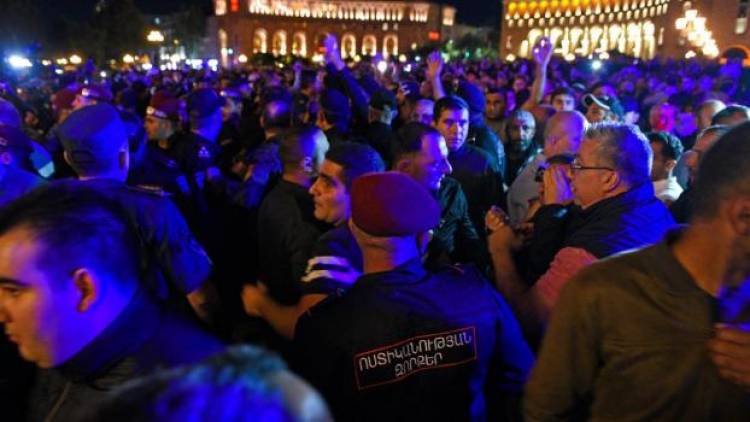 Crisis del Cáucaso: Los armenios se rindieron y Nagorno Karabaj se reintegra a Azerbaiyán