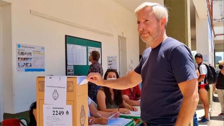 Rogelio Frigerio derrotó al justicialismo y será el nuevo gobernador de Entre Ríos