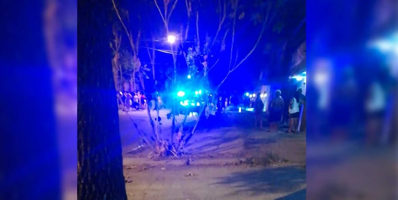 Noche agitada en Rosario: dos crímenes, fuga de presos y allanamientos
