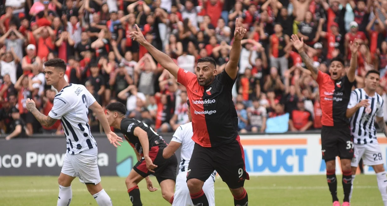 Los 90 minutos que Colón debe jugar con la cabeza y el corazón