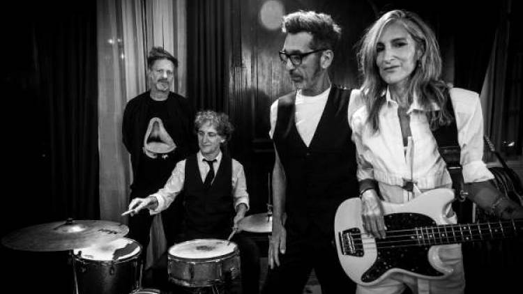 La Portuaria presenta su nuevo single «Amor artificial»