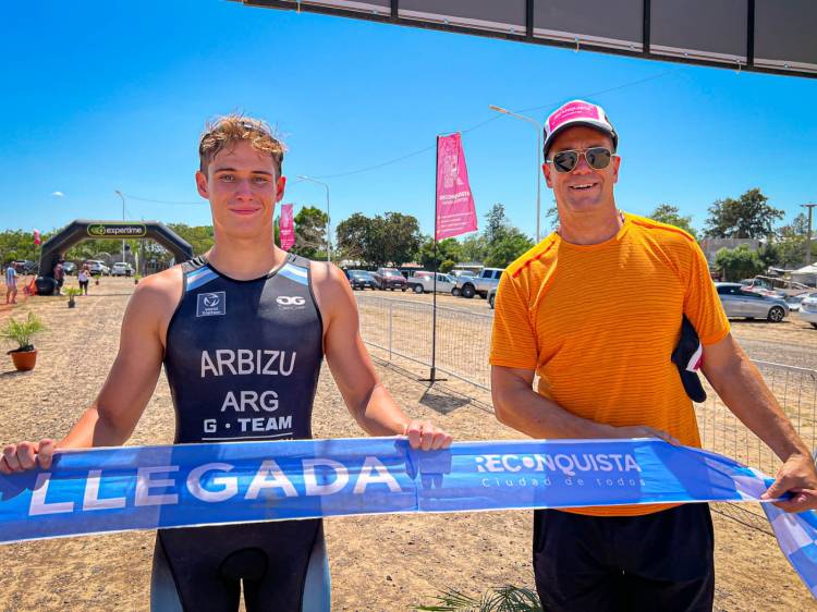 FINALIZÓ CON ÉXITO EL TRIATLÓN DE RECONQUISTA