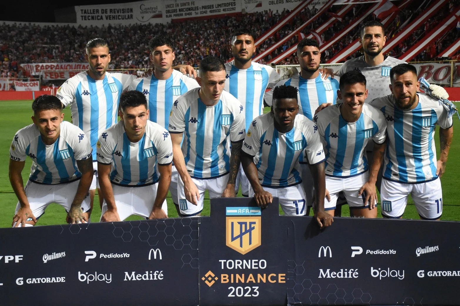 Ni el VAR le da una mano a Unión: perdió con Racing en Santa Fe
