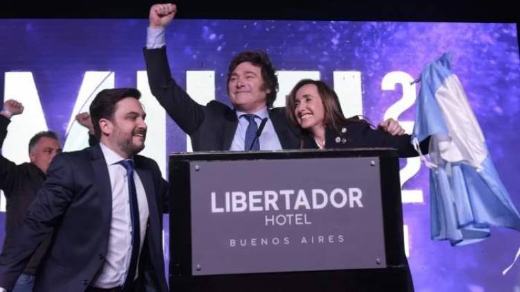 JAVIER MILEI: "LE DAREMOS FIN AL KIRCHNERISMO Y A TODA LA CASTA POLÍTICA"