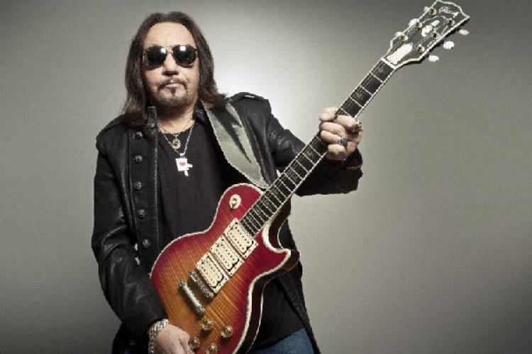 Ace Frehley se burla de los avatares de KISS: «Eso no es rock ‘n’ roll»
