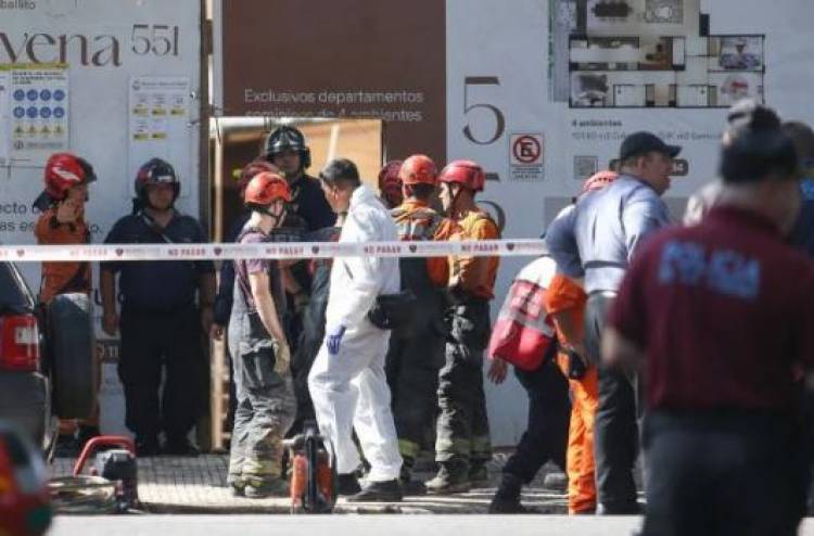 Derrumbe en una obra en Caballito: encontraron otro cuerpo y son dos los muertos